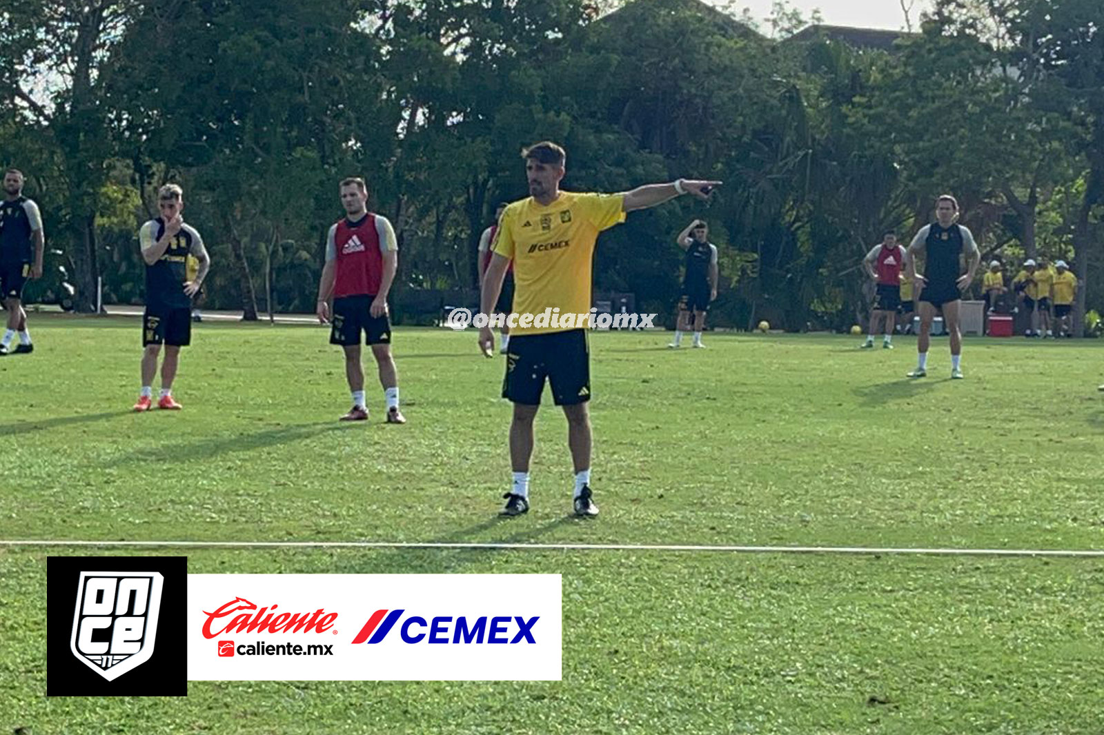 Primer entrenamiento de Veljko Paunovic con Tigres