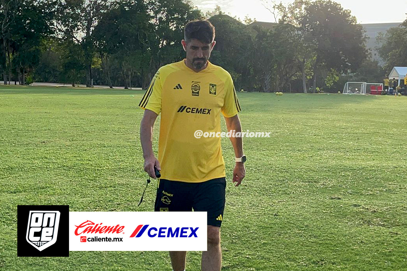 Primer entrenamiento de Veljko Paunovic con Tigres